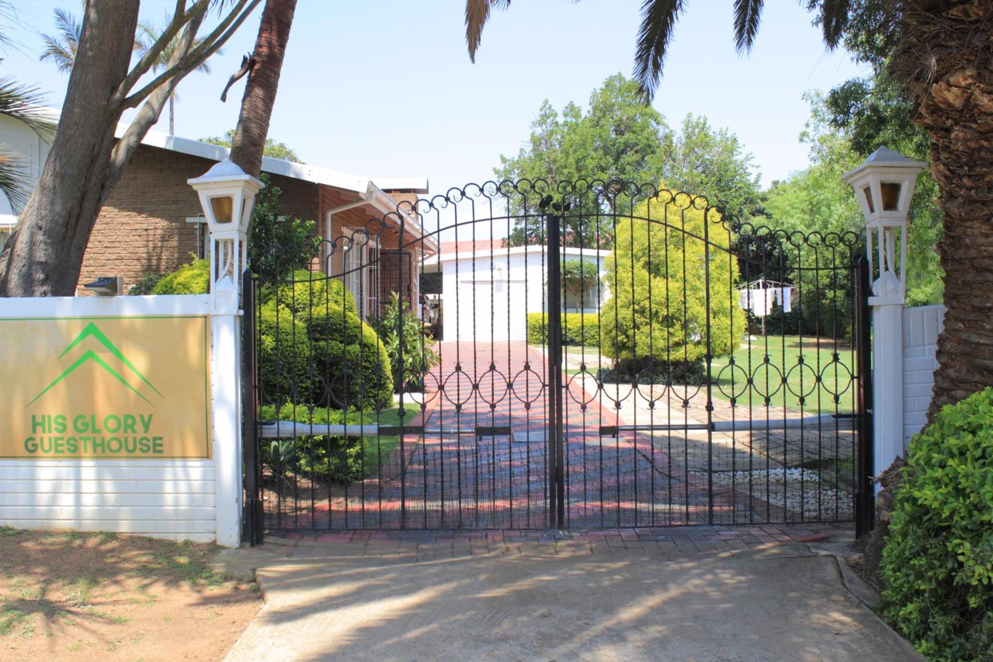 His Glory Guest House فرايهيد المظهر الخارجي الصورة